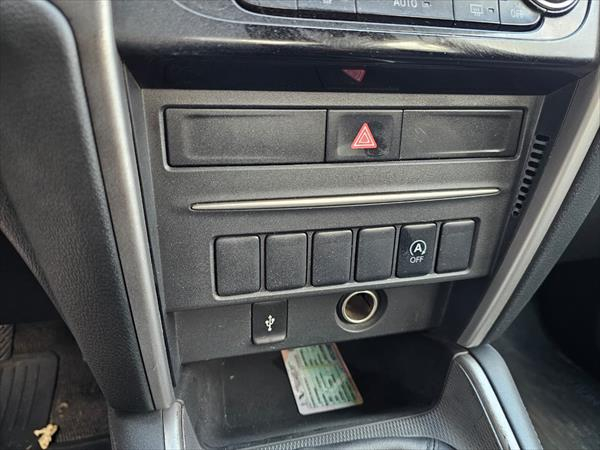 MITSUBISHI L200 Tablero 11