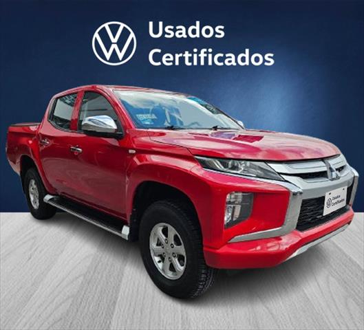 MITSUBISHI L200 Lateral izquierdo 3