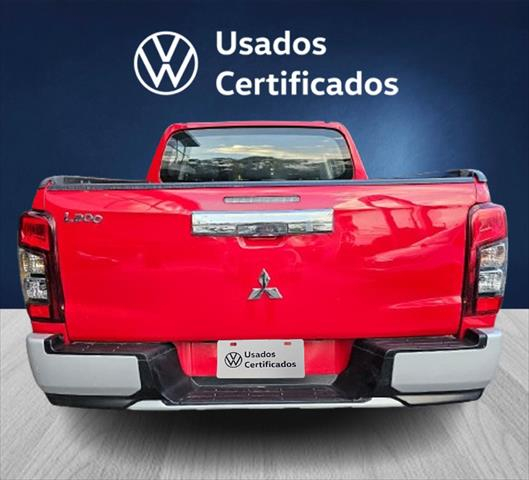 MITSUBISHI L200 Frente 5