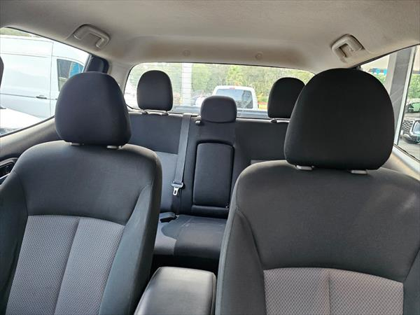 MITSUBISHI L200 Frente 8