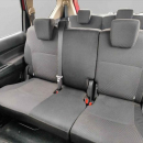 SUZUKI ERTIGA Frente 13