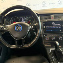 VOLKSWAGEN GOLF Atrás 23