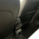 KIA K3 Lateral derecho 37