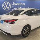 NISSAN VERSA Asientos 4