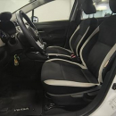 NISSAN VERSA Interior 8