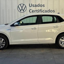 VOLKSWAGEN POLO Interior 13